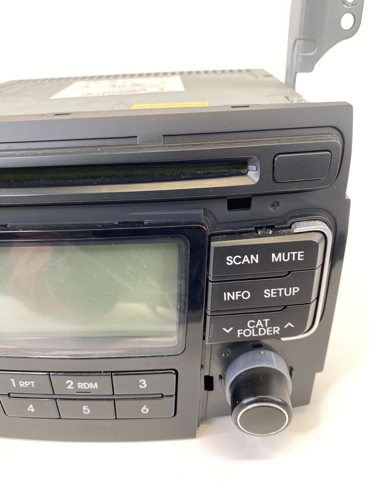 2011 Hyundai Sonata Radio AM FM CD Player Stereo Receiver 96180-3Q000 OEM