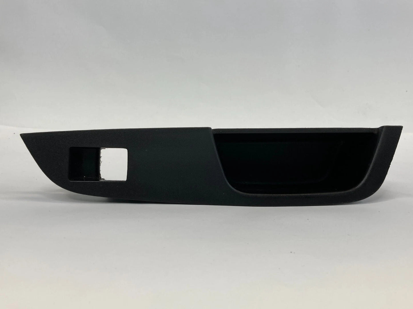 10-17 CHEVROLET EQUINOX REAR RIGHT SIDE POWER WINDOW SWITCH BEZEL AKE21347 OEM