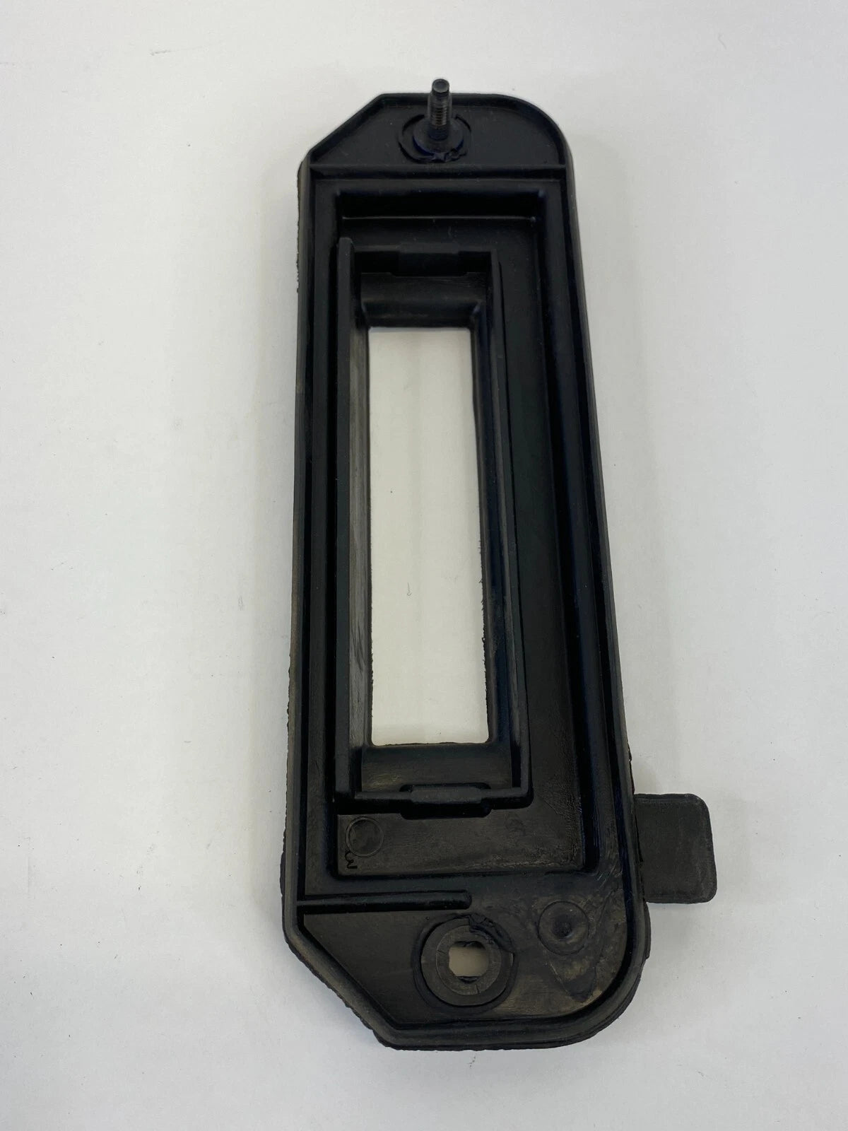 2001-2011 FORD RANGER TRAC ECU ECM COMPUTER MOUNTING BRACKET GASKET COVER OEM