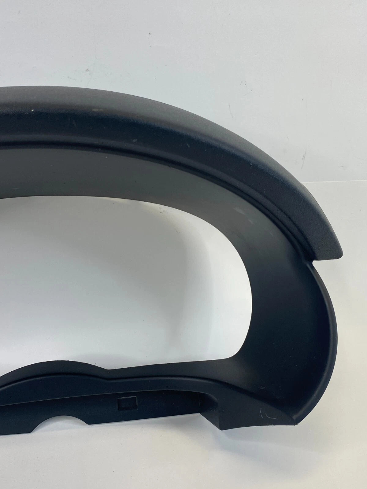 2007-2012 NISSAN SENTRA SPEEDOMETER INSTRUMENT CLUSTER BEZEL COVER 68240-ET000