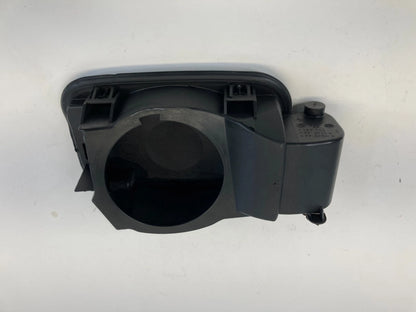 2004-2007 BMW 525I SEDAN FUEL GAS TANK DOOR FILLER LID COVER OEM 7183712
