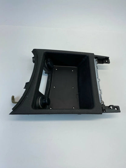 2010-2012 HYUNDAI SANTA FE CONSOLE POWER OUTLET COVER TRIM BEZEL 84691-2B002 OEM