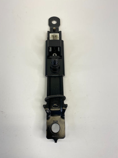 2006-2012 Hyundai Sonata Front Right Side Seat Belt Height Adjuster OEM