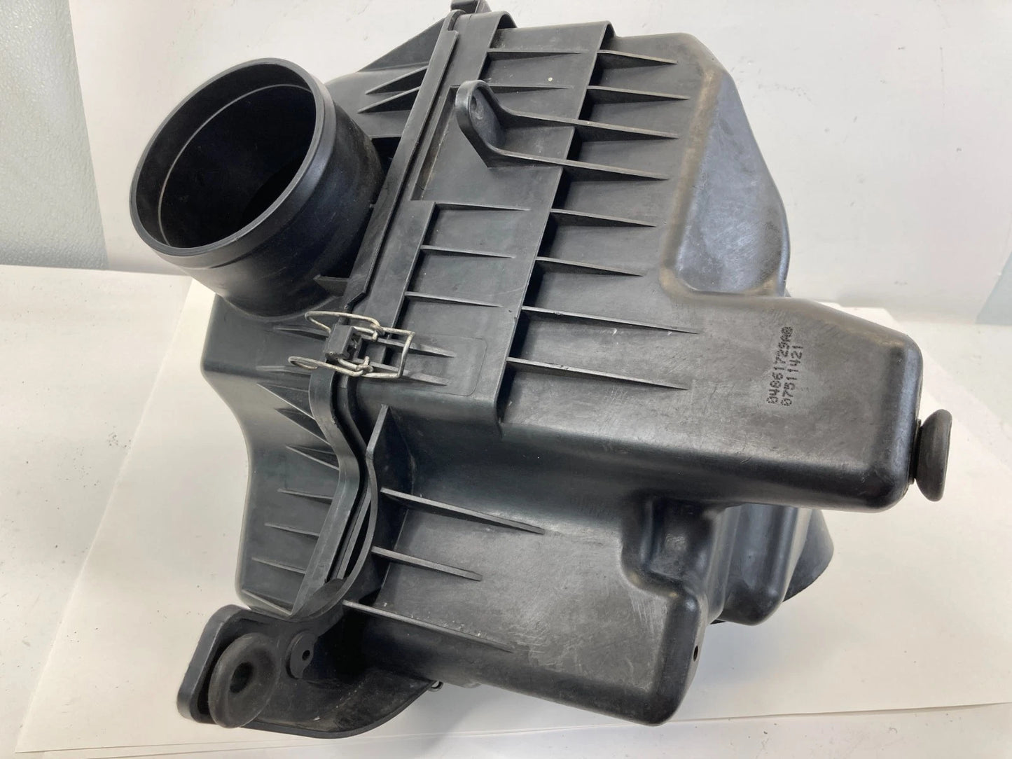 11-16 CHRYSLER TOWN & COUNTRY 3.6L AIR FILTER INTAKE CLEANER BOX HOUSING ASSY