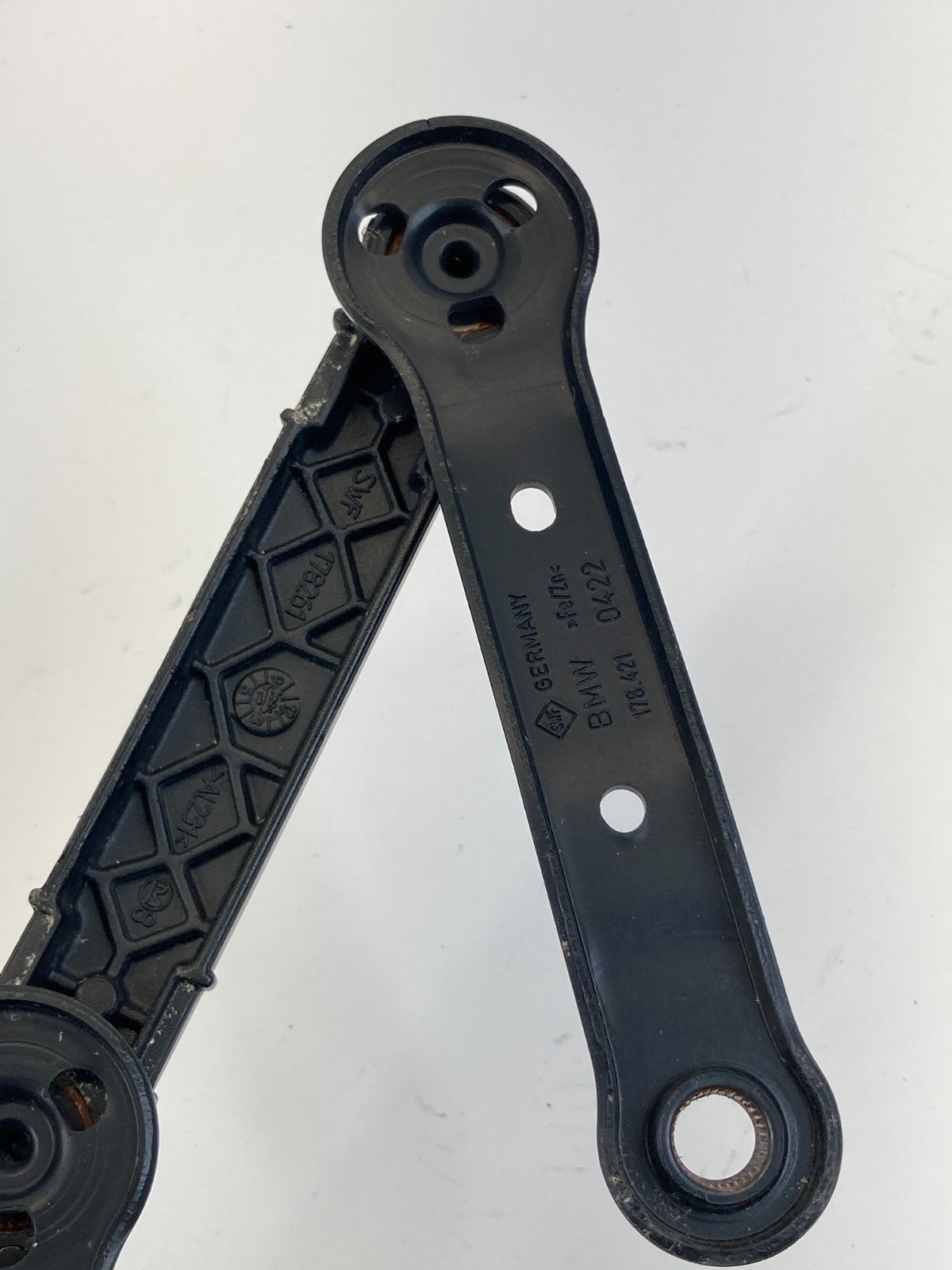 2006 2007 BMW 530xi Front Windshield Wiper Arm 7185366 OEM