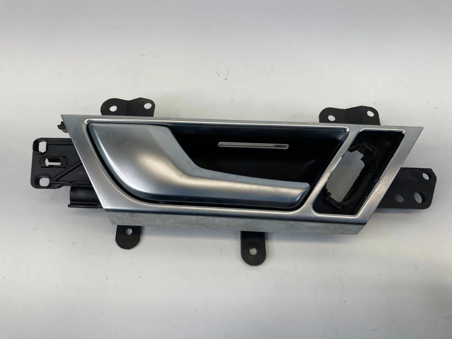 2005-2011 AUDI A6 REAR LEFT SIDE INTERIOR DOOR HANDLE W/ BEZEL 4F0839019G OEM