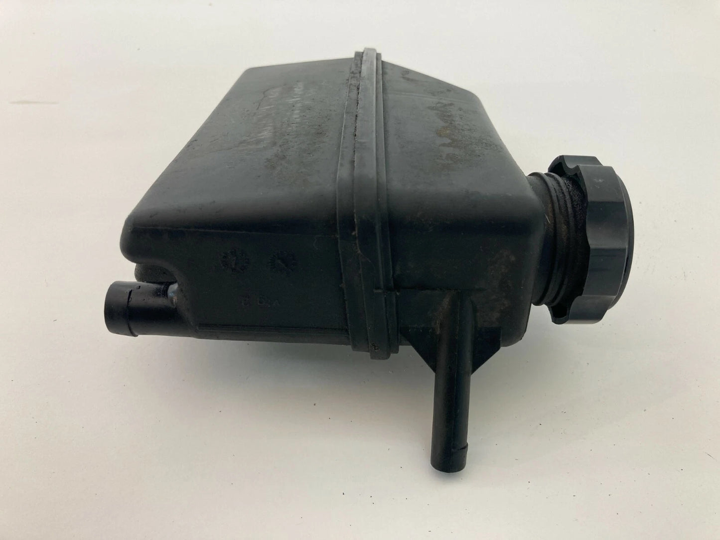 1999-2005 VOLVO XC70 V70 FRONT ENGINE COMPARTIMENT HYDRAULIC FLUID RESERVOIR OEM