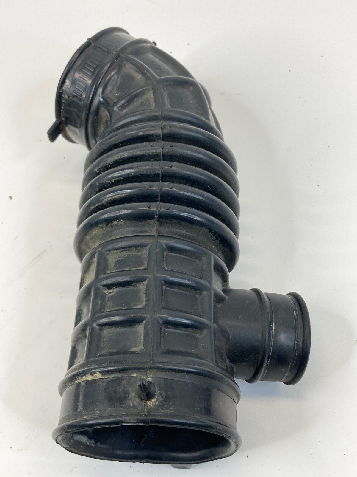 13 14 15 16 17 18 19 Nissan Sentra 1.8L Air Intake Hose Cleaner Duct Pipe Tube