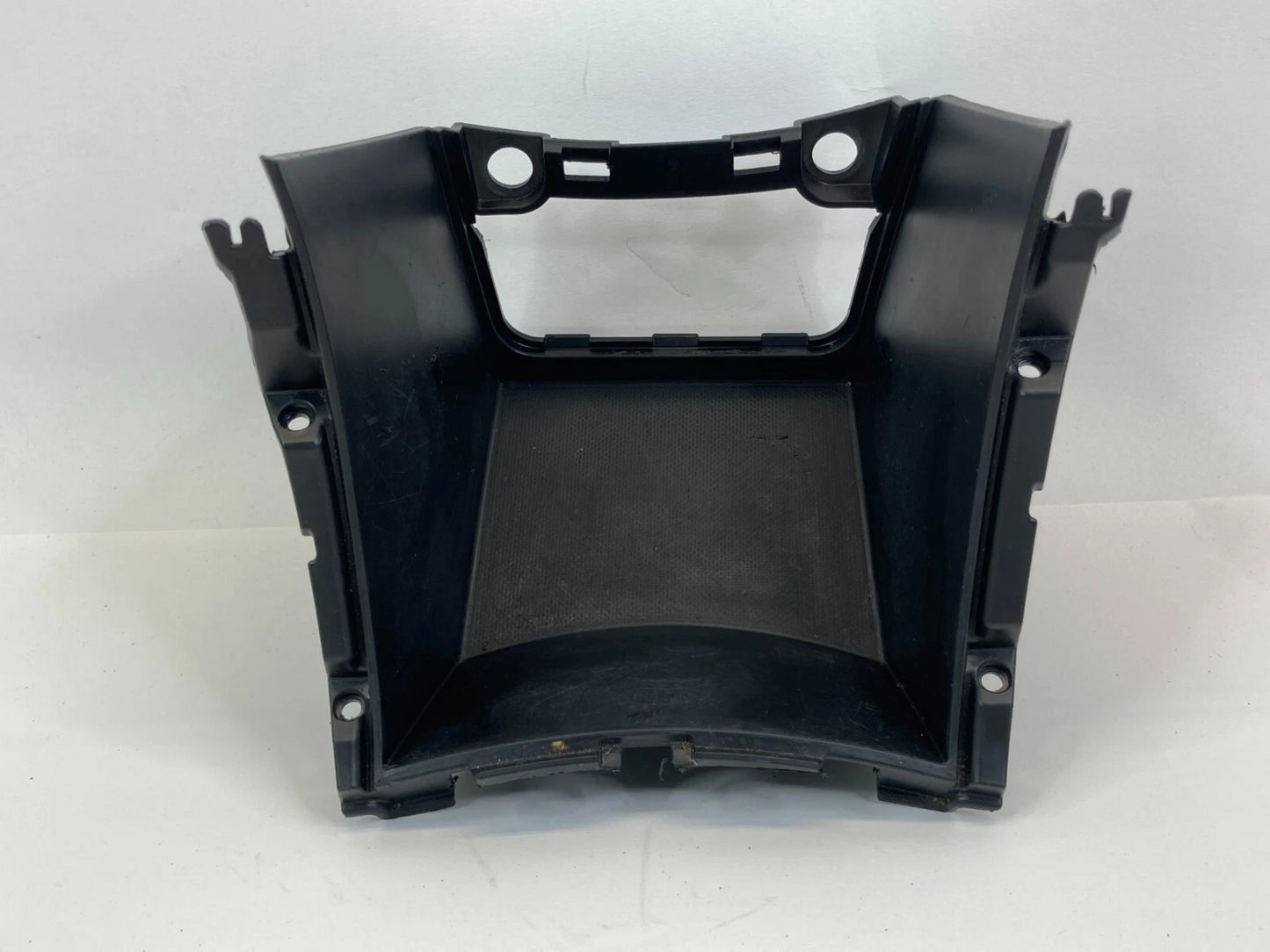 2012-2017 HYUNDAI ACCENT CENTER CONSOLE FLOOR TRAY TRIM 84612-1R000 OEM