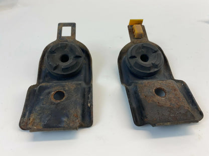 2000-2004 SUBARU LEGACY RADIATOR MOUNT SUPPORT BRACKET SET PAIR OEM