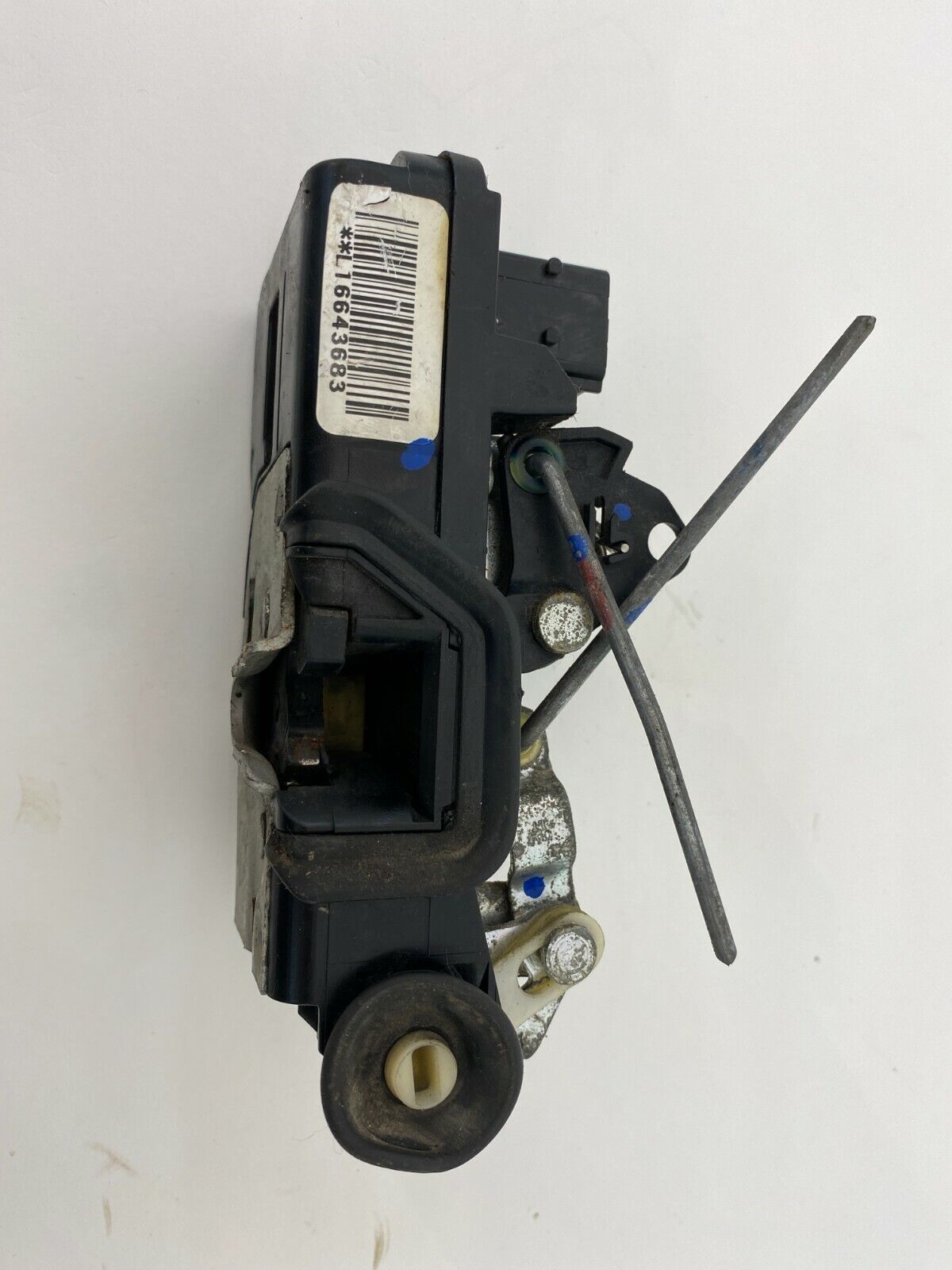 2005-2009 Chevrolet Equinox Rear Left Side Door Lock Latch Actuator L16643683