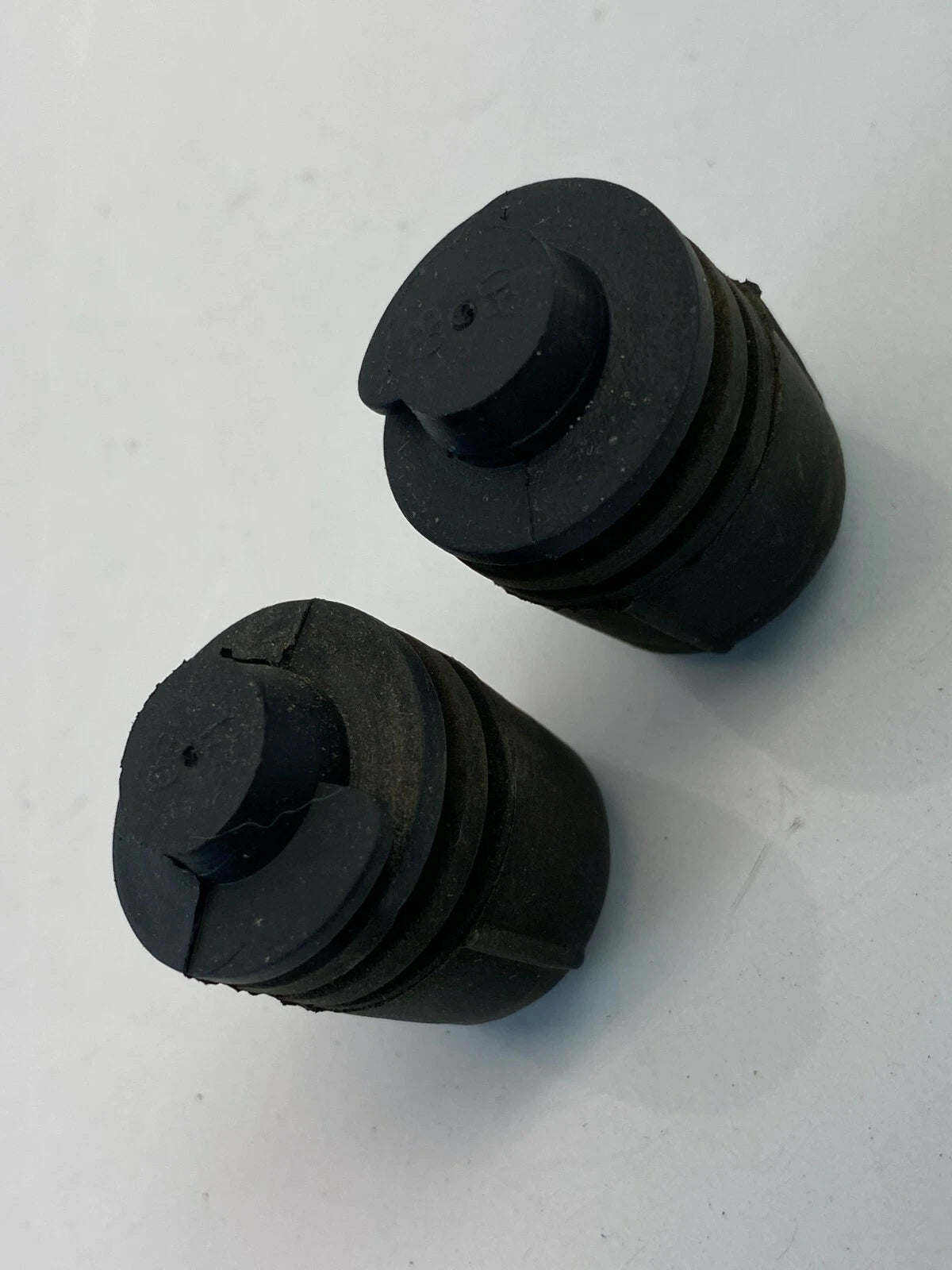 1998-2002 HONDA ACCORD SEDAN REAR TRUNK HATCH RUBBER CUSHION SET PAIR OEM