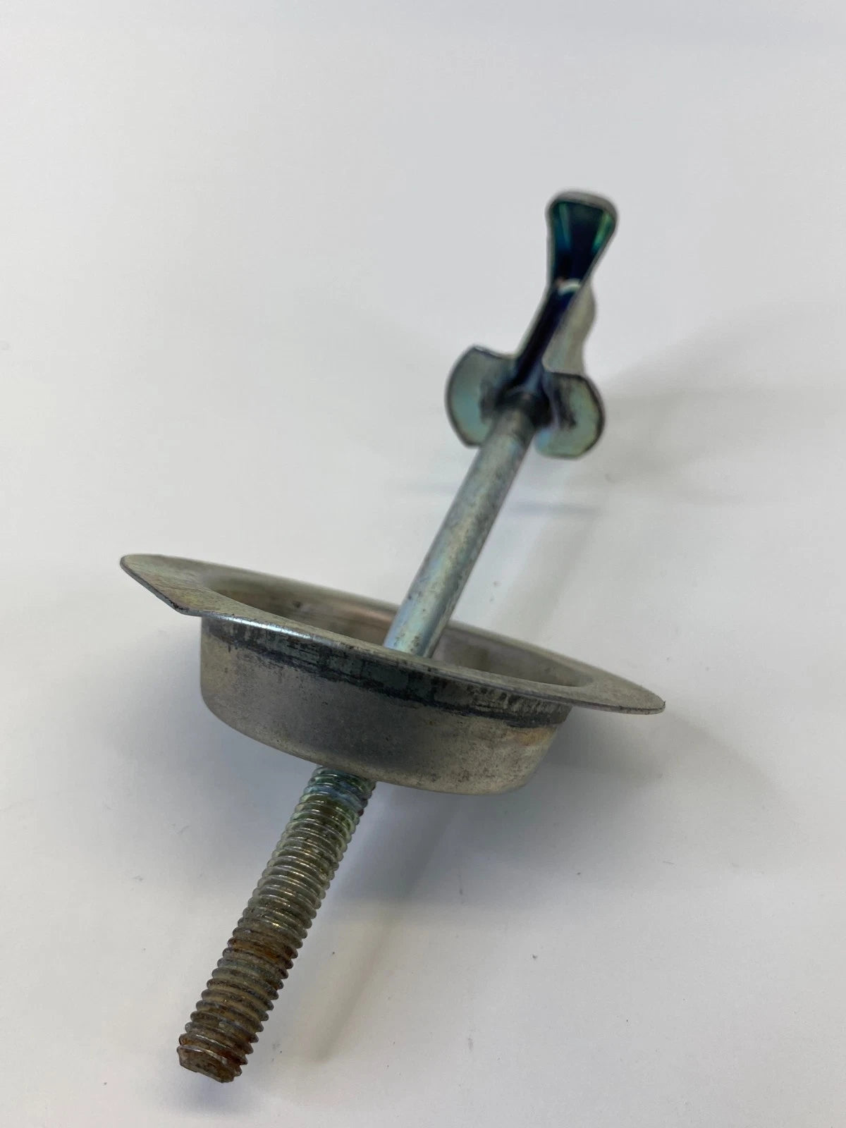 2003-2008 TOYOTA COROLLA SPARE TIRE WHEEL HOLD DOWN BOLT SCREW RETAINER