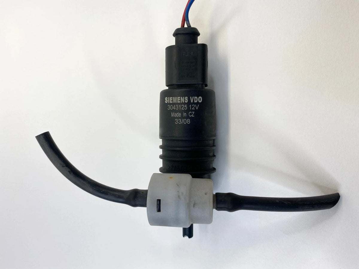 07-13 MITSUBISHI OUTLANDER 10-17 LANCER WINDSCREEN WASHER PUMP MOTOR 3043125 OEM