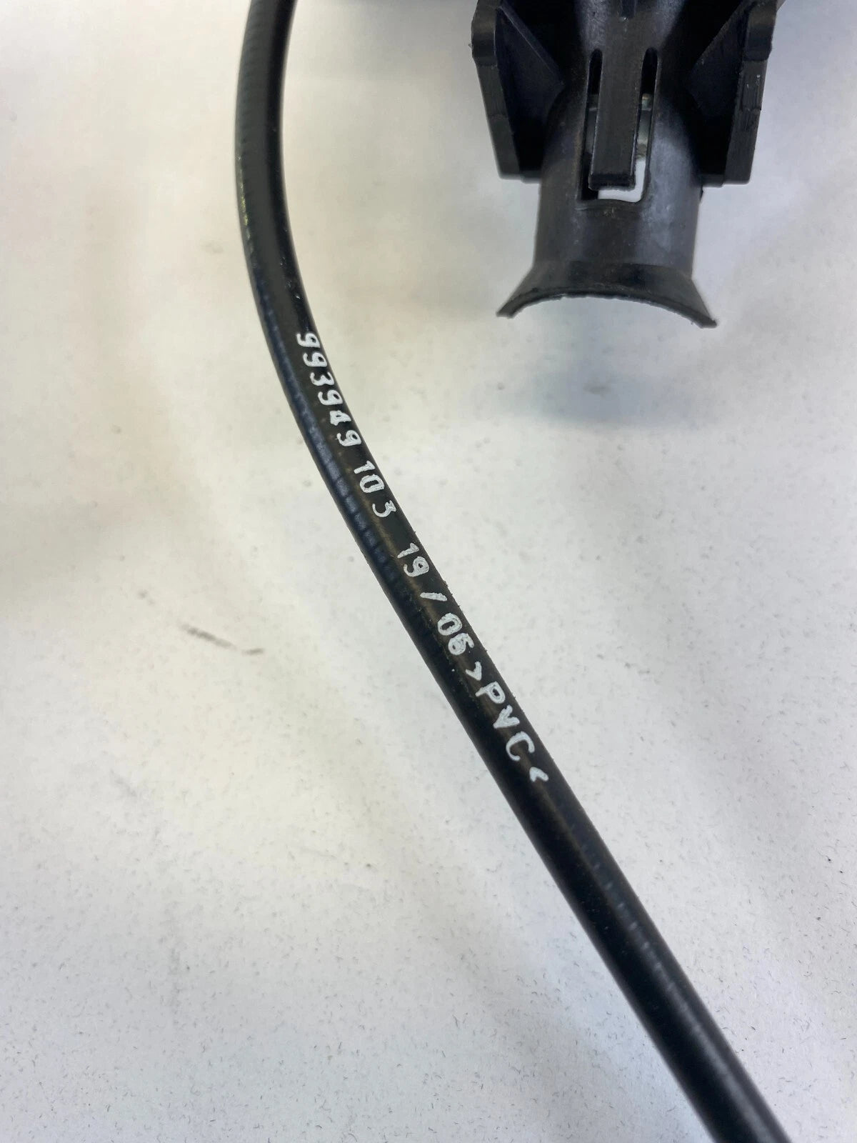 04-07 VOLVO S40 05-07 V50 REAR RIGHT SIDE EXTERIOR DOOR HANDLE ASSY 30663866 OEM