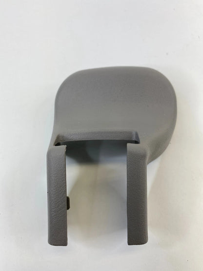 01-04 TOYOTA SEQUOIA FRONT RIGHT SEAT LEFT SEAT RAIL TRACK MOUNT BOLT 721370C170
