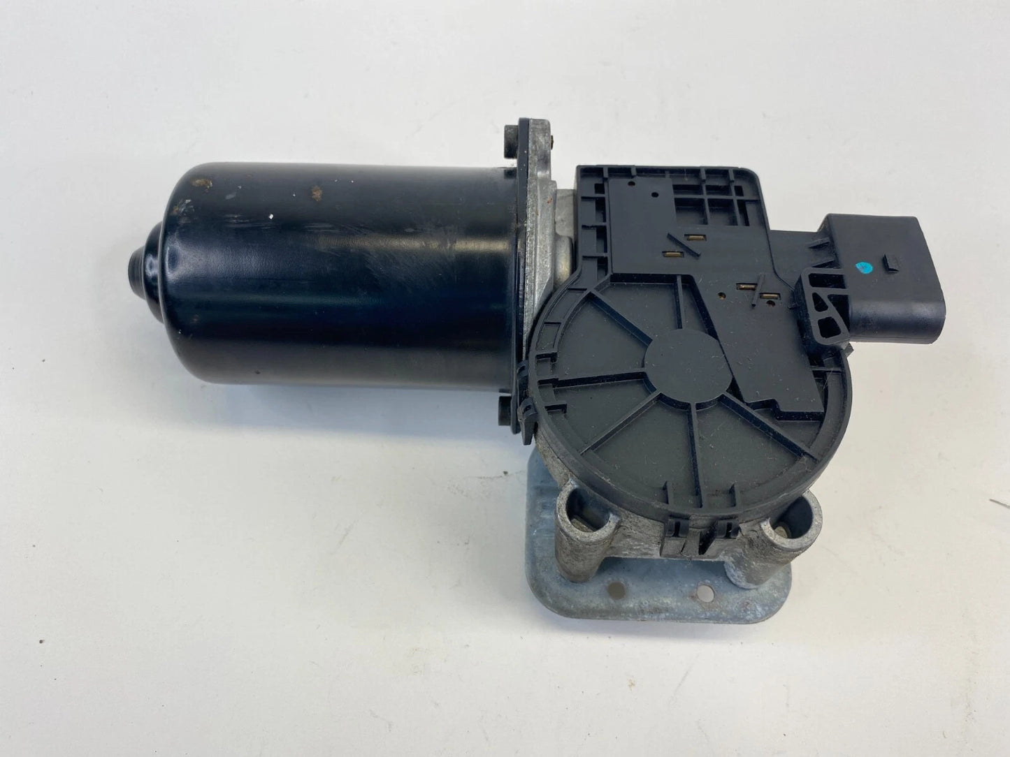 2004-2009 MAZDA3 MAZDA 3 WIPER MOTOR FRONT WINDSHIELD WIPER MOTOR BN8V-6737XA