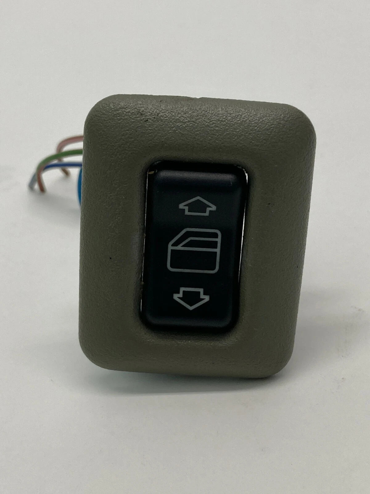1994-1997 MERCEDES-BENZ C 280 REAR LEFT SIDE DOOR POWER WINDOW SWITCH OEM