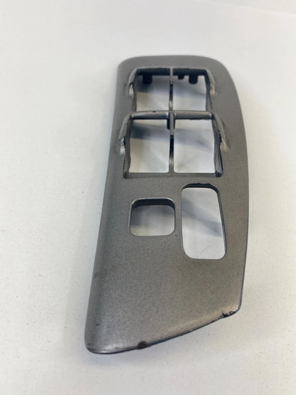 03-08 TOYOTA MATRIX FRONT LEFT DOOR WINDOW SWITCH BEZEL COVER TRIM 74232-01030