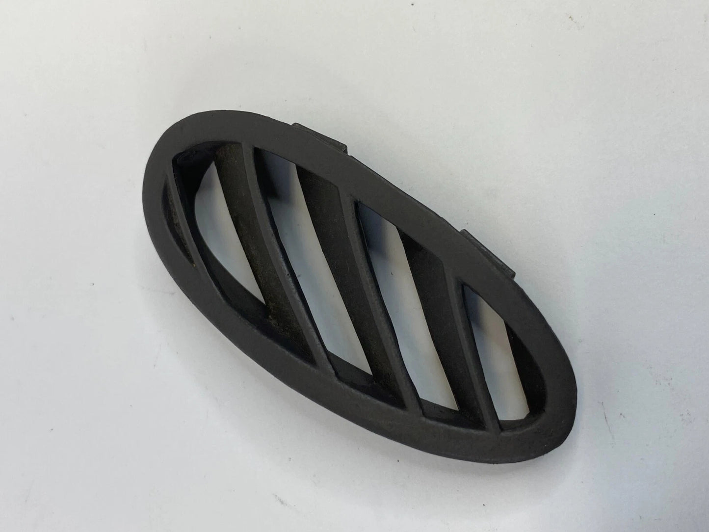 2001-2005 CHRYSLER PT CRUISER DASH A/C AIR VENT HEATER DEFROST GRILLE VENT OEM