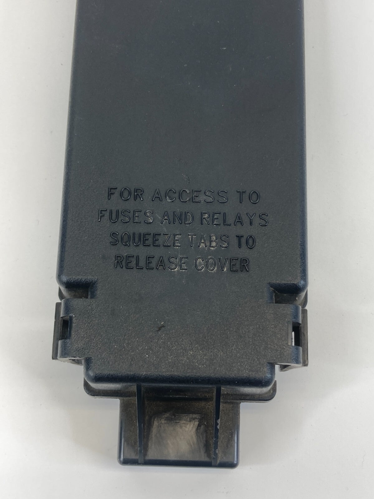 2006-2010 Jeep Commander Engine Fuse Relay Box Cover Lid OEM