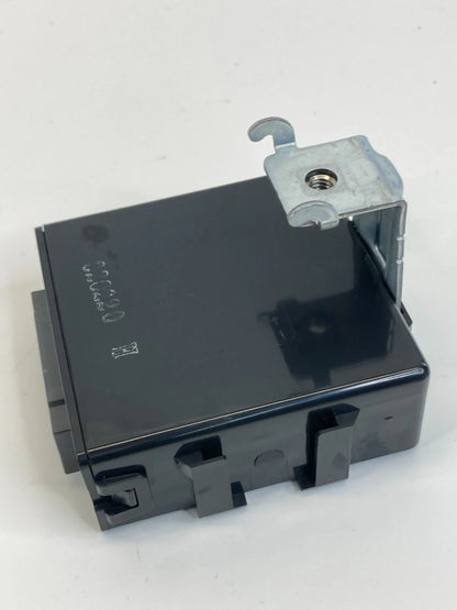 2002 2003 LEXUS ES300 THEFT WARNING LOCKING CONTROL MODULE 89730-33150 OEM