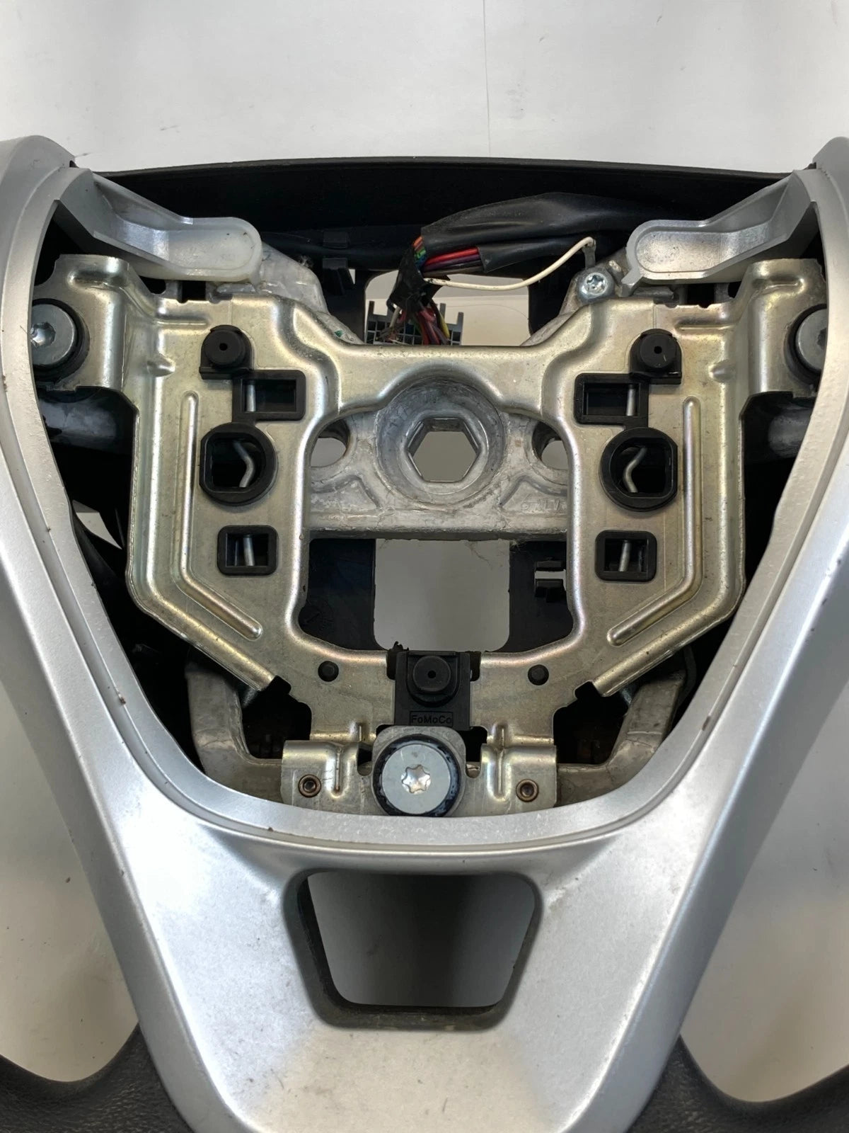 2011-2015 FORD EXPLORER 2013-2015 FORD INTERCEPTOR UTILITY STEERING WHEEL OEM