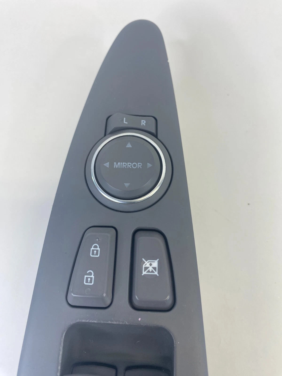 2011-2014 Hyundai Sonata Left Side Master Power Window & Lock Switch w/ Bezel