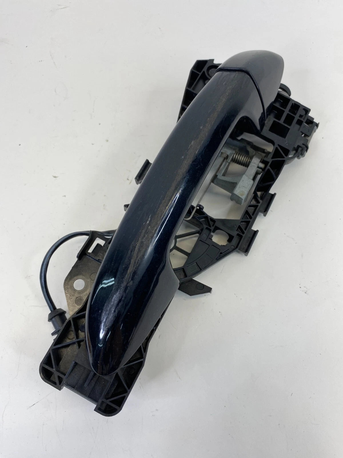 2009-2017 VOLKSWAGEN CC FRONT RIGHT PASSENGER SIDE EXTERIOR DOOR HANDLE OEM