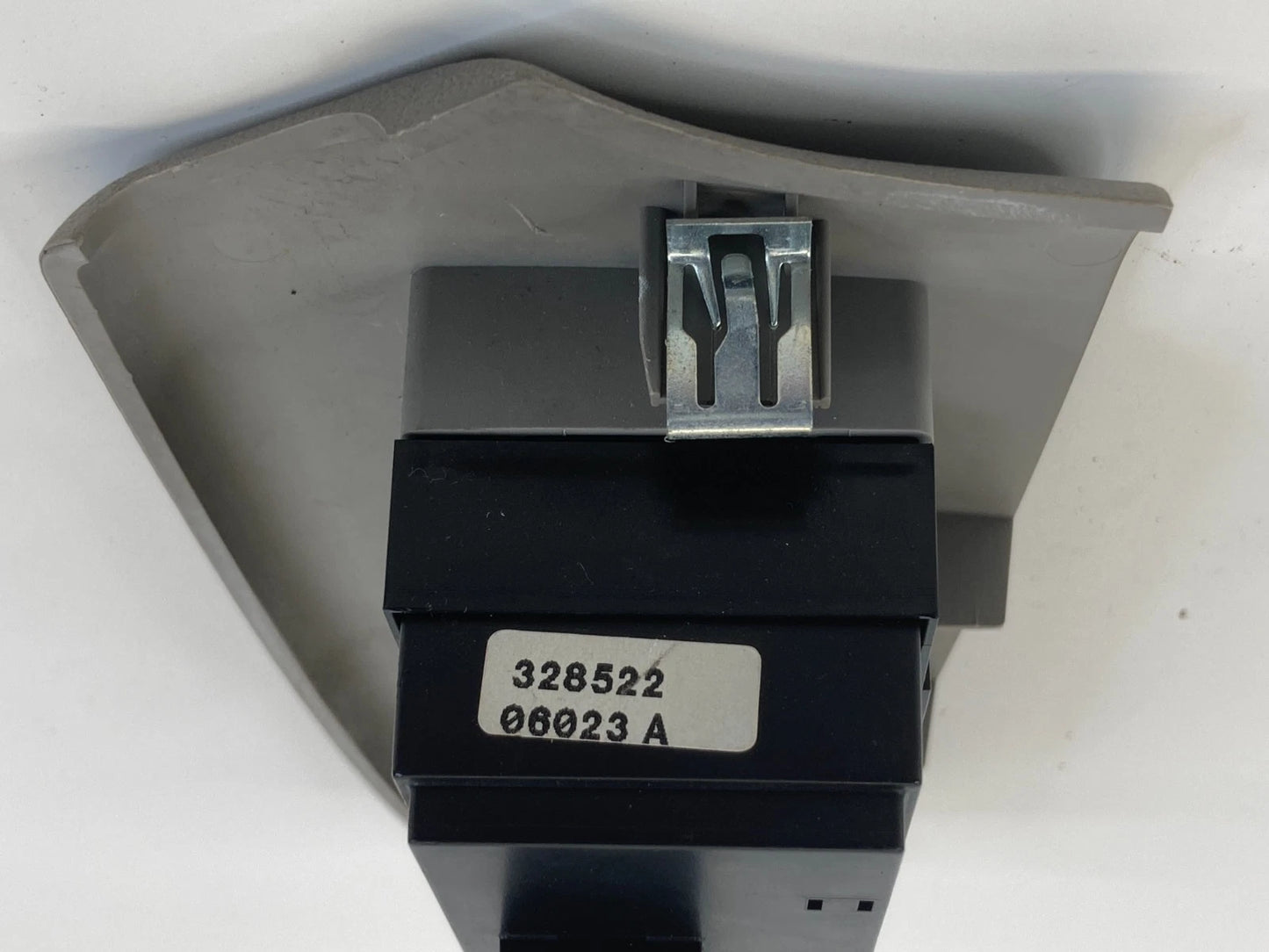 2006-2009 CHEVROLET TRAILBLAZER FRONT RH PASSENGER SIDE POWER WINDOW SWITCH OEM