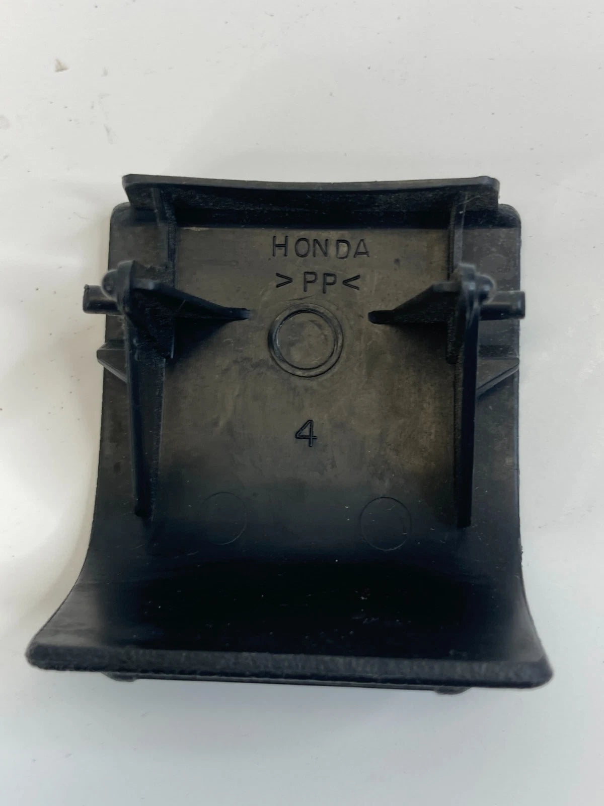 2001 2002 2003 HONDA CIVIC REAR SEAT CHILD ANCHOR LID COVER TRIM