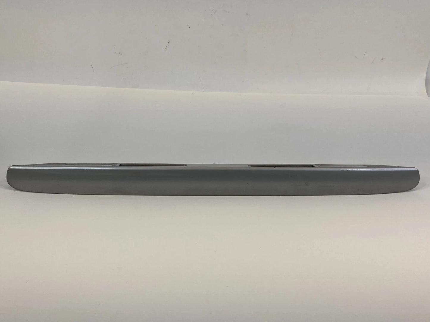 2002 2003 LEXUS ES300 TRUNK LID HANDLE EXTERIOR MOLDING TRIM 76801-33080 OEM