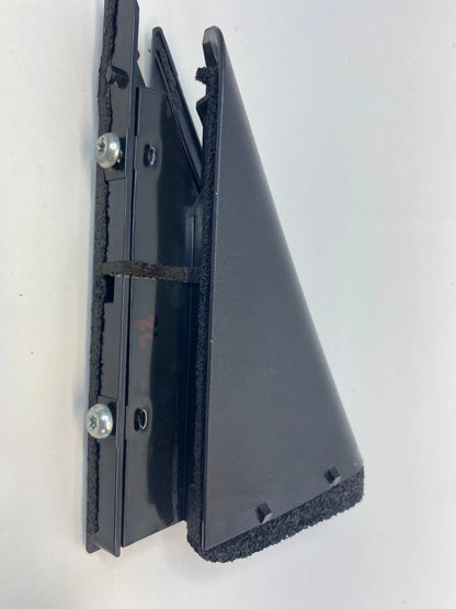 2008-2013 NISSAN ROGUE REAR LEFT SIDE DOOR CORNER WINDOW GLASS COVER CHANNEL OEM