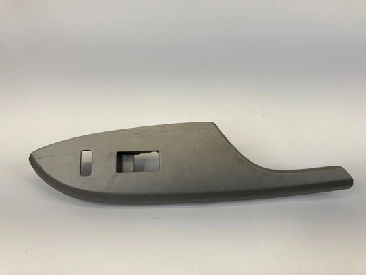 2009-2013 TOYOTA COROLLA FRONT RIGHT SIDE DOOR WINDOW SWITCH BEZEL 74231-02720