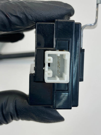 2013 2014 HYUNDAI SANTA FE 3.3L KEYLESS ENTRY RECEIVER MODULE UNIT 95470B8500