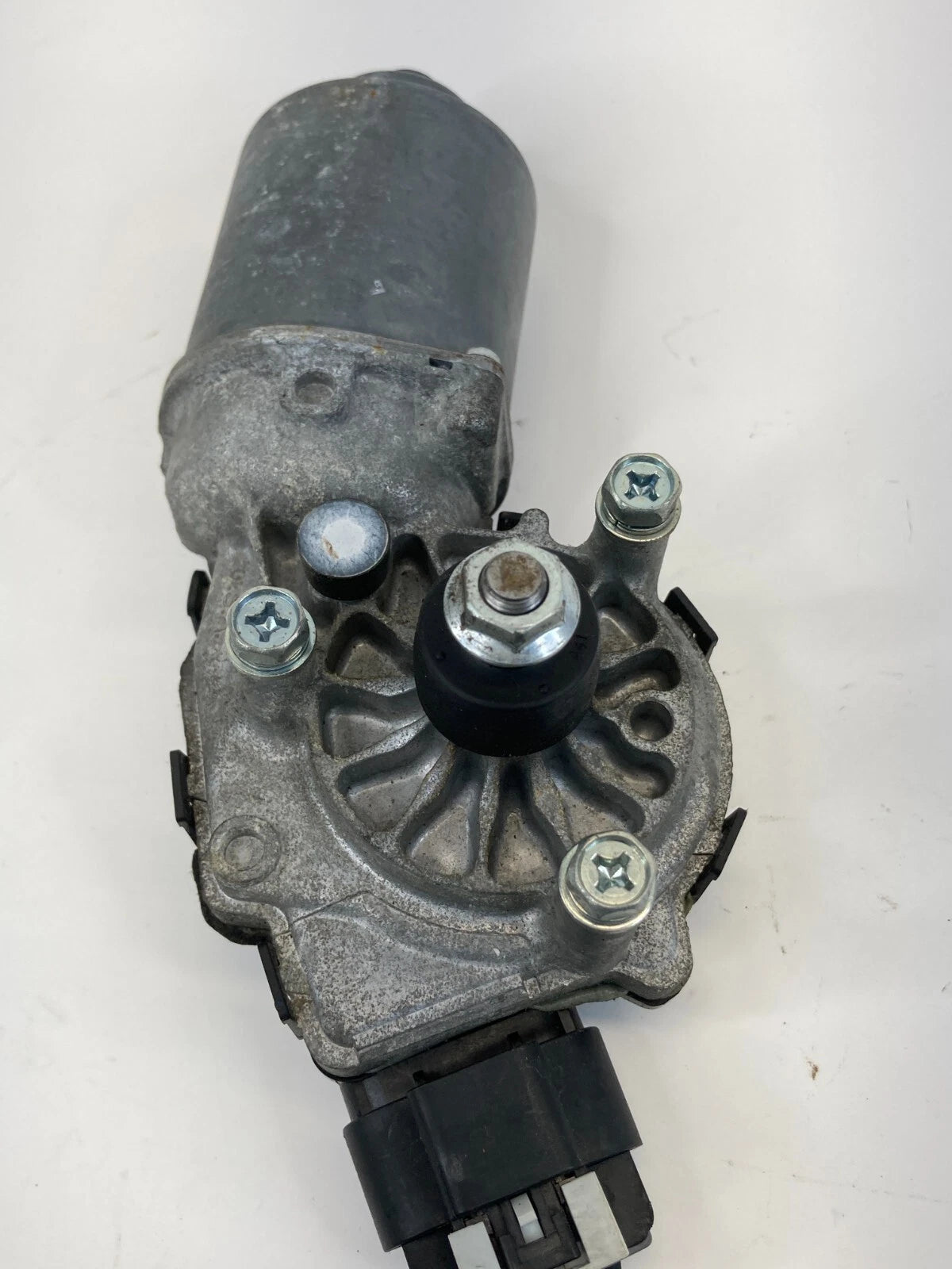 2011-2017 BUICK REGAL FRONT WINDSHIELD WIPER MOTOR ASSY 13227392 OEM