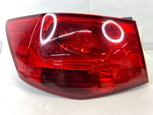 2010-2013 KIA FORTE SEDAN REAR LEFT DRIVER QUARTER PANEL MOUNTED TAILLIGHT LIGHT