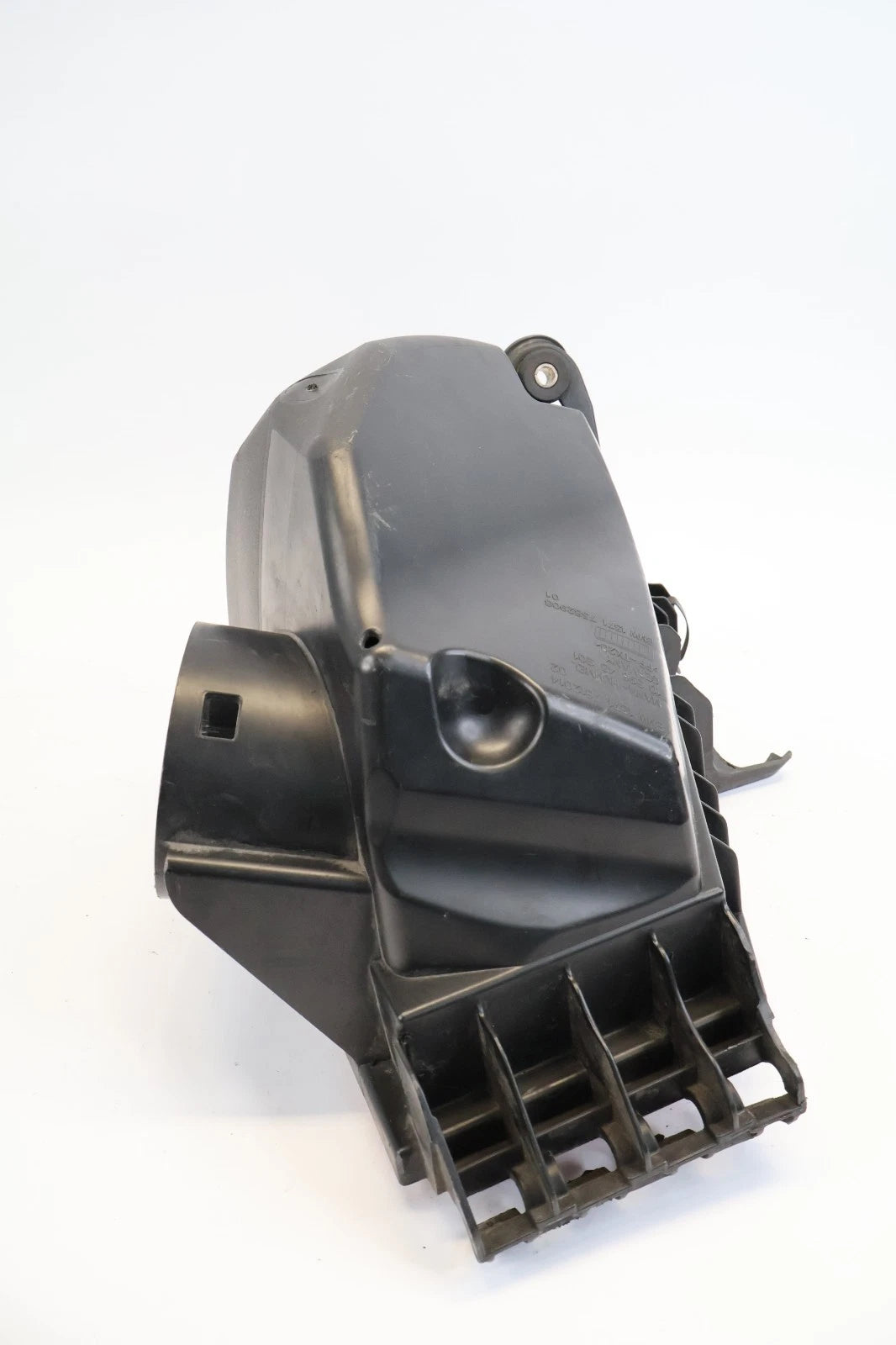 2012-2016 BMW 528I 2.0L L4 AIR CLEANER INTAKE FILTER HOUSING BOX 13717612014 OEM