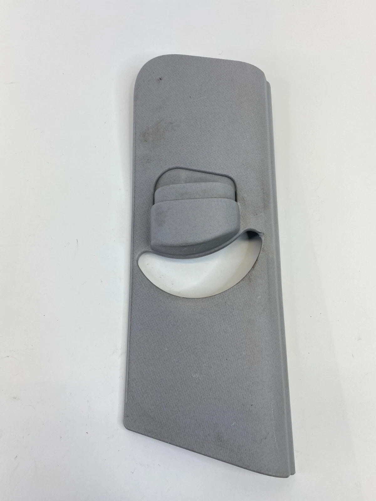 11-16 HYUNDAI ELANTRA SEDAN LEFT B PILLAR SEAT BELT ADJUSTER COVER 85833-3Y000