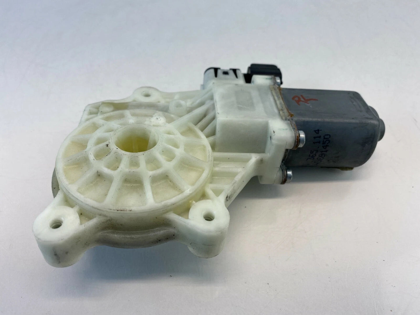 2012-2018 FORD FOCUS REAR LEFT SIDE DOOR POWER WINDOW MOTOR CM51-A27001 2 PINS