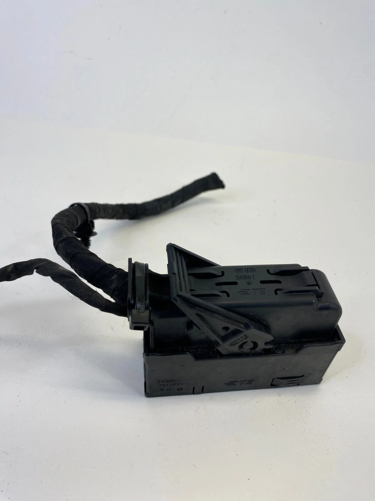 16-19 FORD EXPLORER 3.5L AT ABS ANTI LOCK BRAKE PUMP PLUG CONNECTOR CABLE OEM