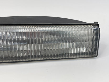 1997 1998 JEEP GRAND CHEROKEE FRONT RIGHT PARK SIGNAL MARKER LIGHT 56005098 OEM
