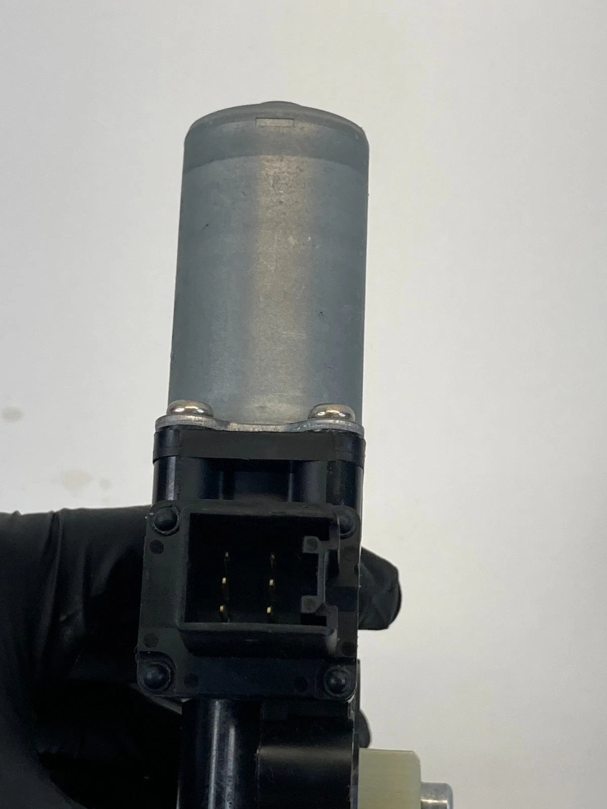 10-13 MAZDA 3 FRONT LEFT DRIVER SIDE DOOR POWER WINDOW MOTOR CM012040 OEM