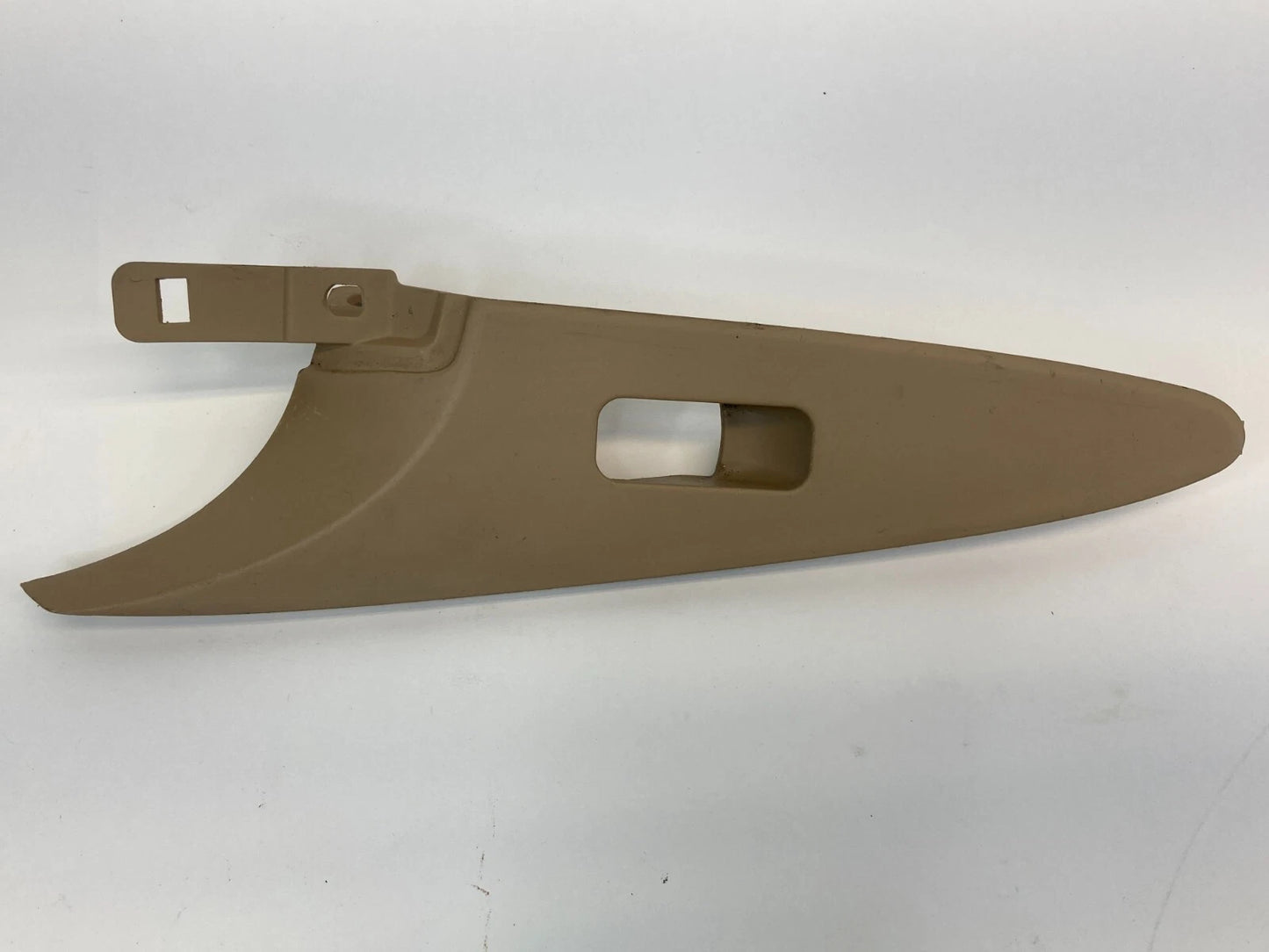 2011-2014 HYUNDAI SONATA REAR RIGHT SIDE DOOR WINDOW SWITCH BEZEL 93581-3S010