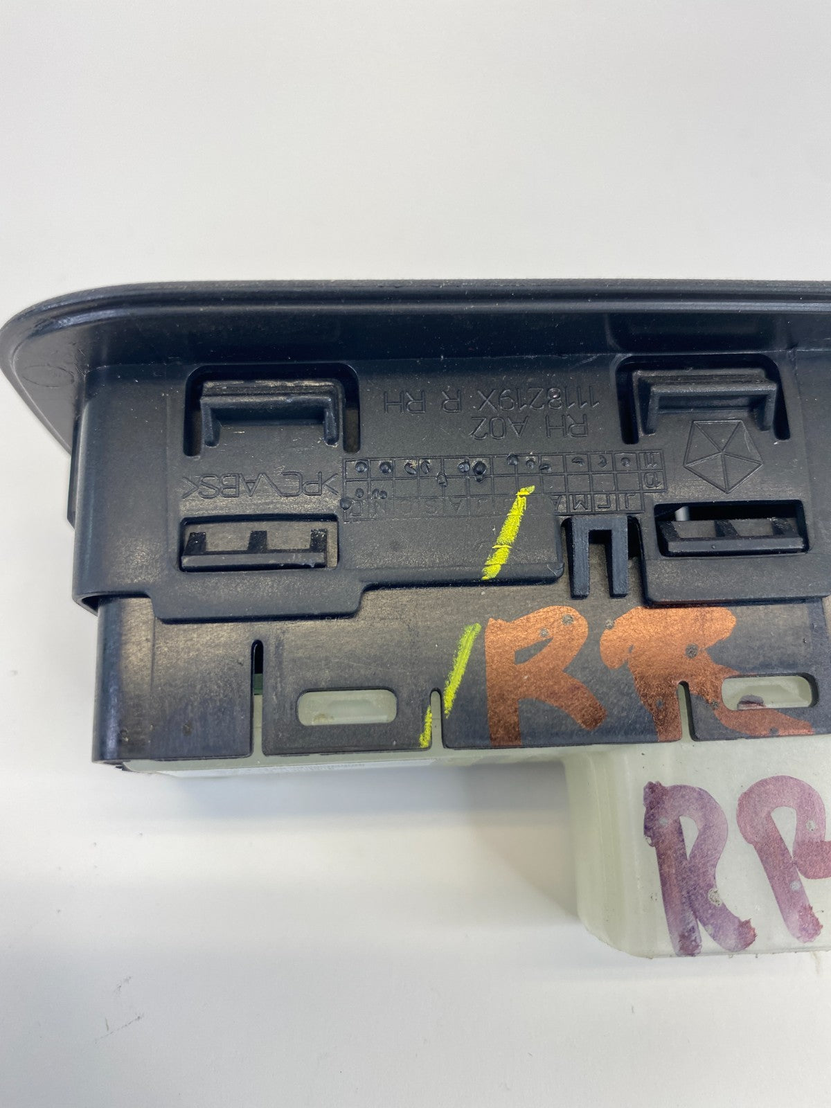 2009-2014 Dodge Avenger Rear Right Back Side Door Window Switch 1118219X OEM