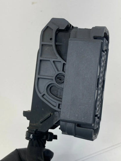 2014-2016 Kia Forte 1.8L A/T ABS Anti Lock Brake Pump Plug Connector OEM