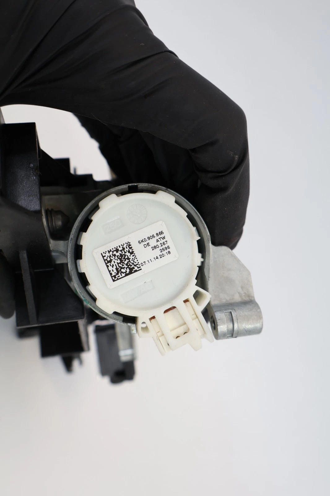 12-19 VOLKSWAGEN PASSAT IGNITION SWITCH CYLINDER IMMOBILIZER & KEY 5K0-905-865