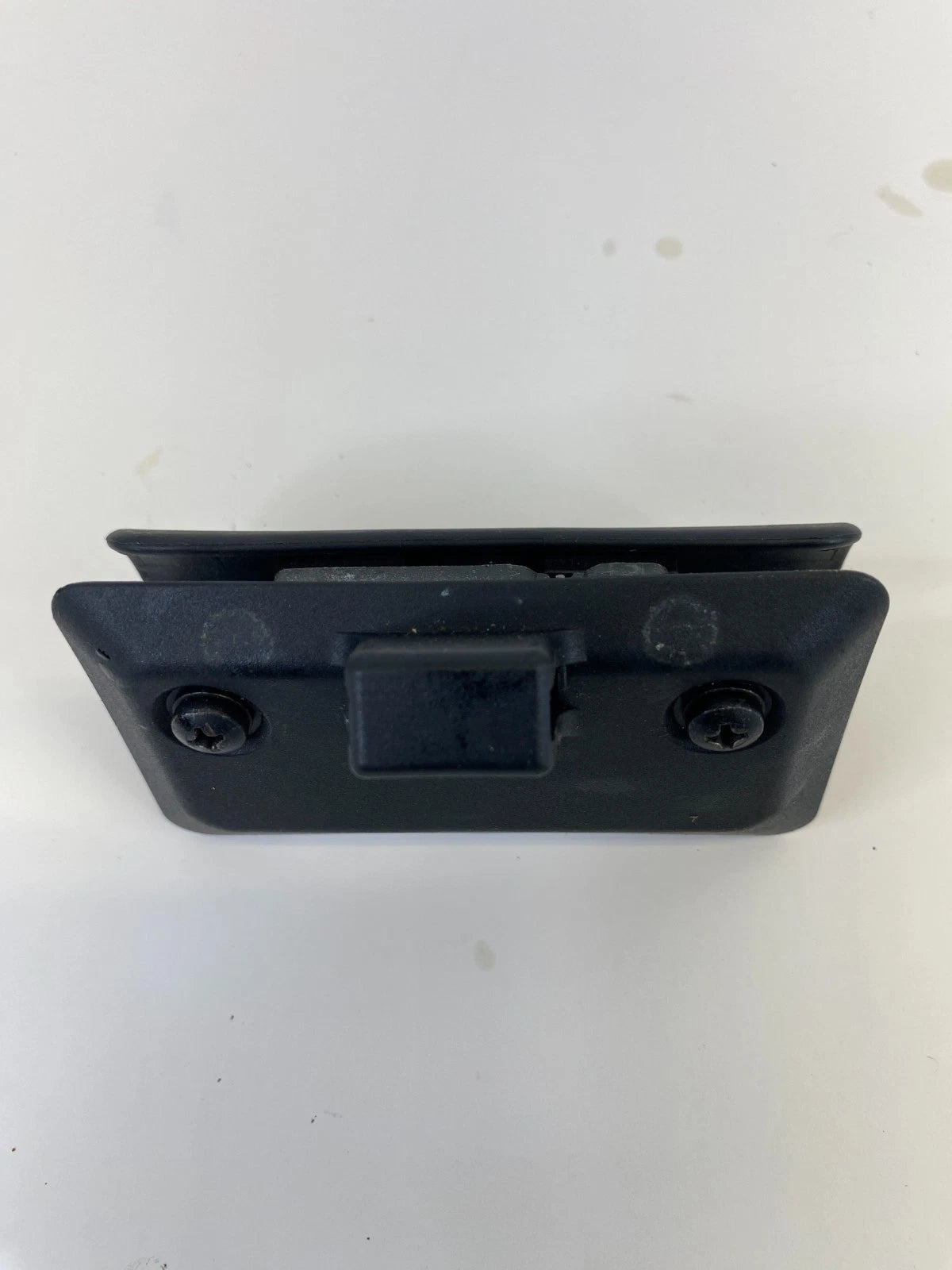 2001-2006 BMW 325I FRONT DASH GLOVE BOX LOCK OPENER HANDLE OEM