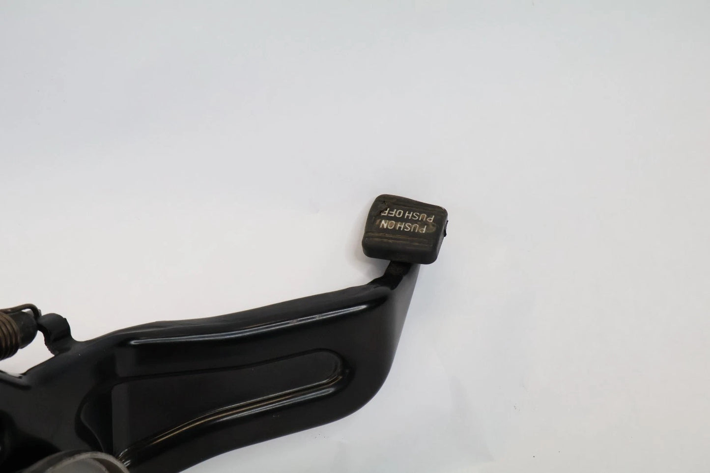 2016-2019 CHEVROLET CRUZE EMERGENCY PARKING BRAKE PEDAL LEVER HANDLE 39094338