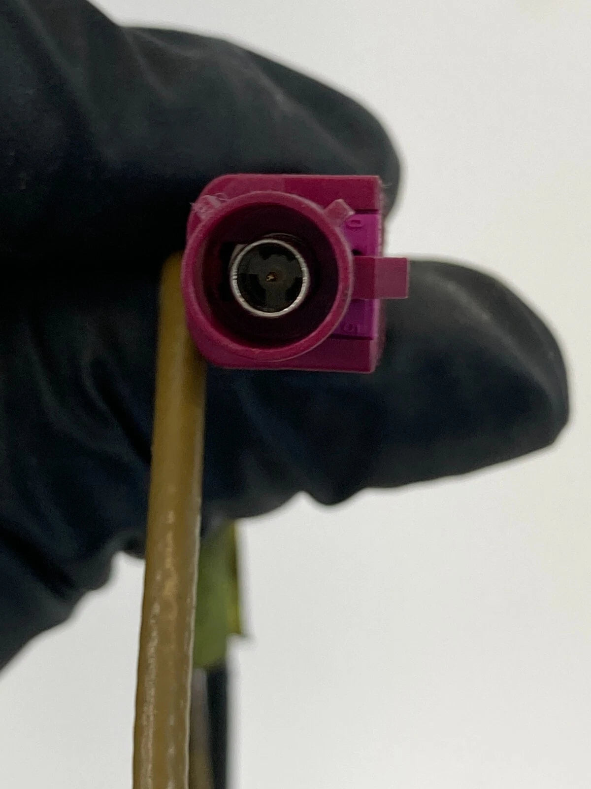 2011-2017 BUICK REGAL SEDAN ROOF SHARK MOUNTED RADIO ANTENNA MAST 20786831 OEM